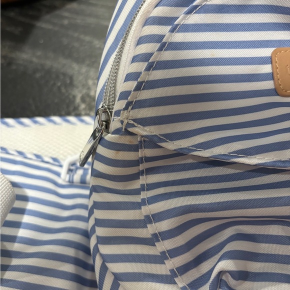 Lite Baby Hip Carrier - Picture 2 of 3